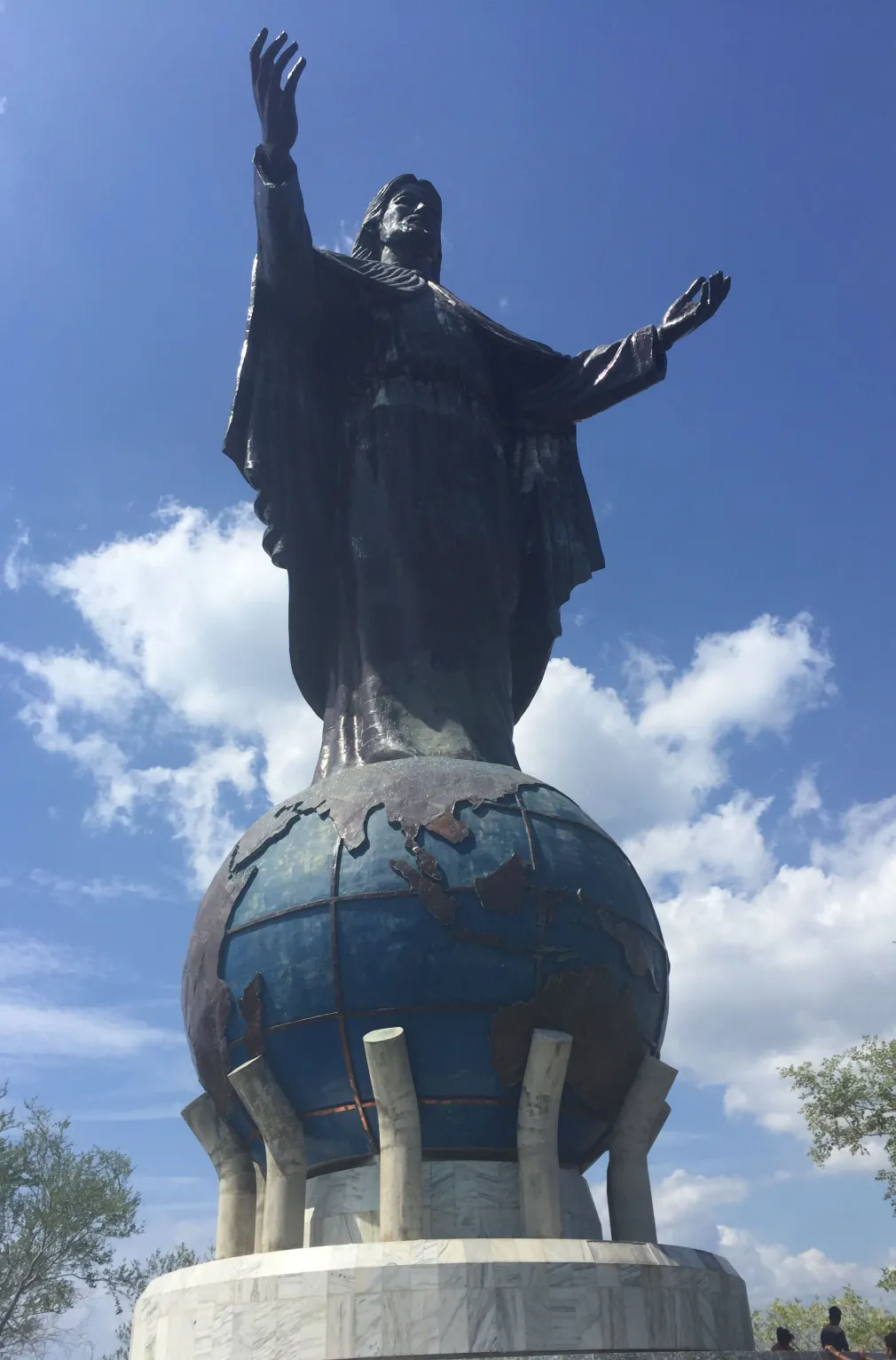 27 Meter hohe Christusstatue „Cristo Rei“ 