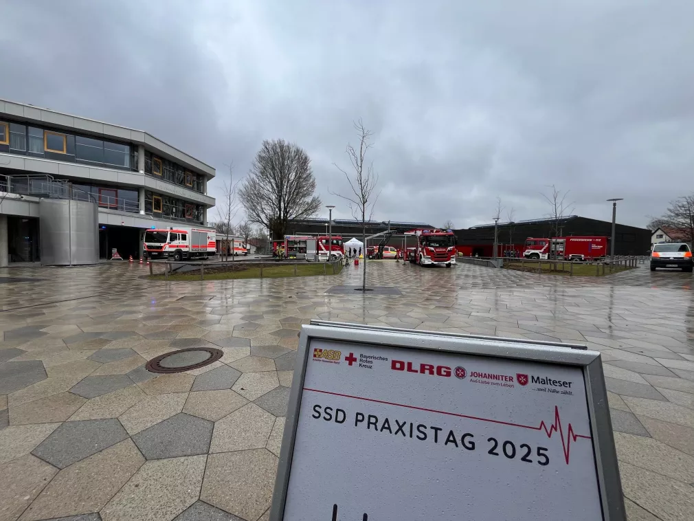 Fahrzeugschau beim Praxistag